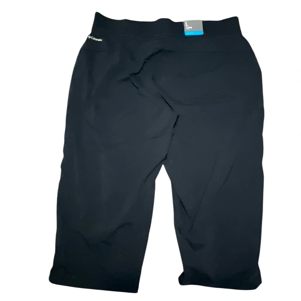 Columbia UPF 50 Black Flat Front outdoor capris women’s L - Picture 2 of 6